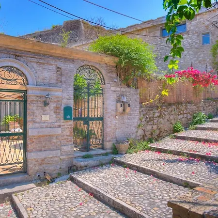 Holiday home New Fortress & Garden *