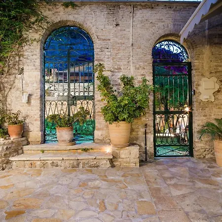 بيت للعطل New Fortress & Garden *